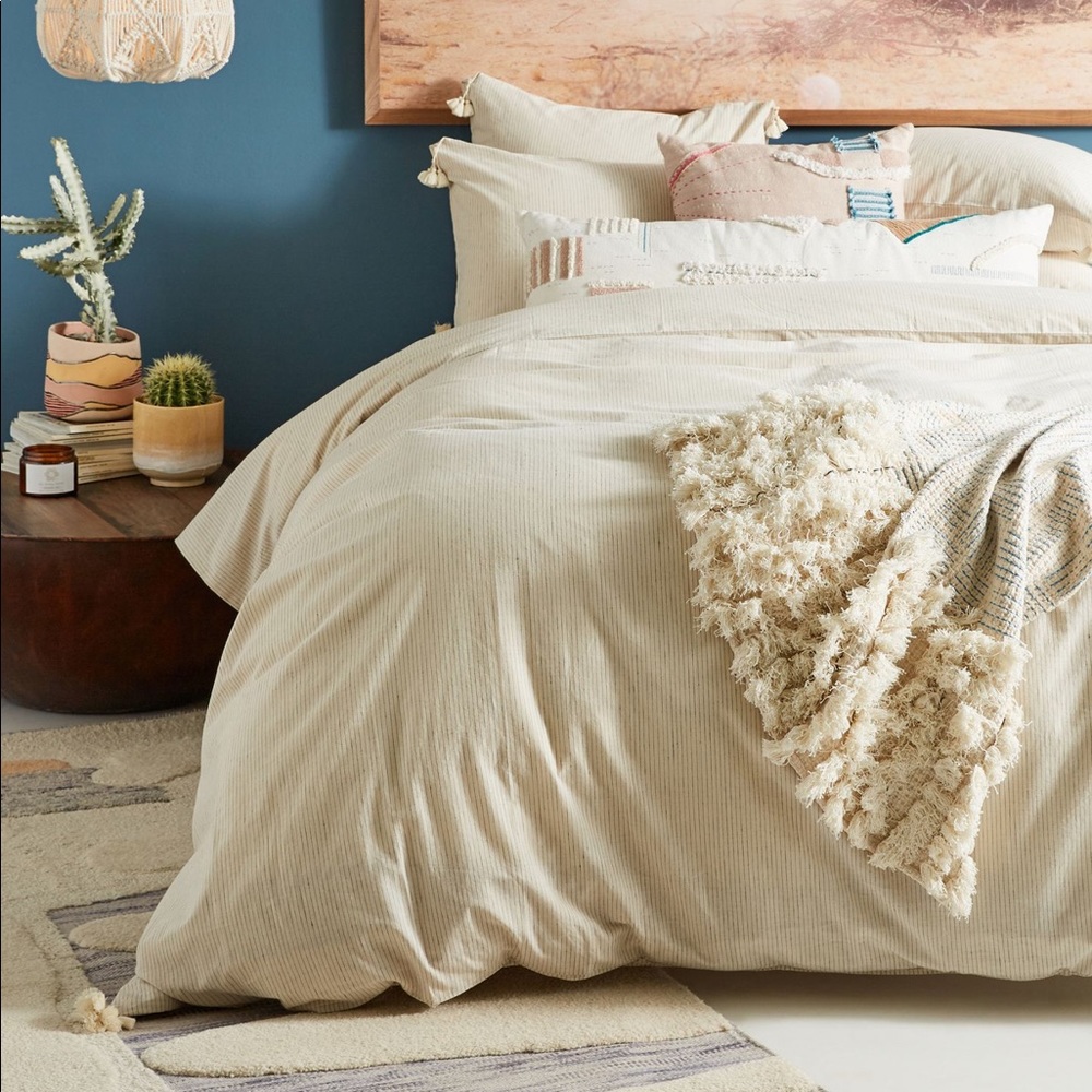 Anthropologie Tasseled Tasselled Padma Queen Duvet